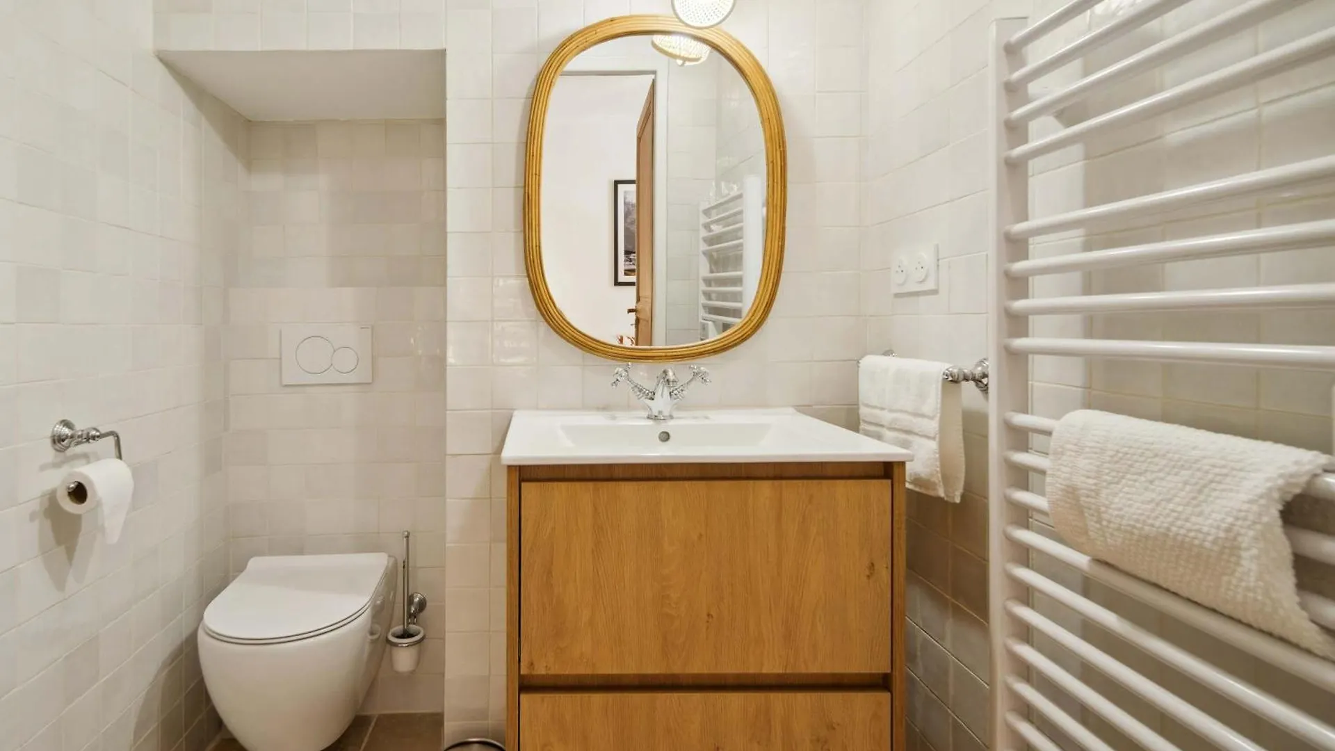 Appartement Renove Coeur Du Village Saint-Tropez Apartment